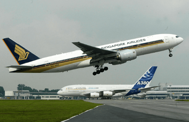 Emirates vs Singapore Airlines comparison